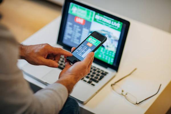 From Card Tables to Crypto The Evolution of the Casino